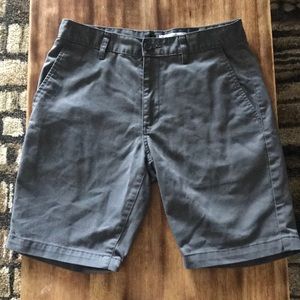 RVCA week-end chino. Mens size 31 waist.